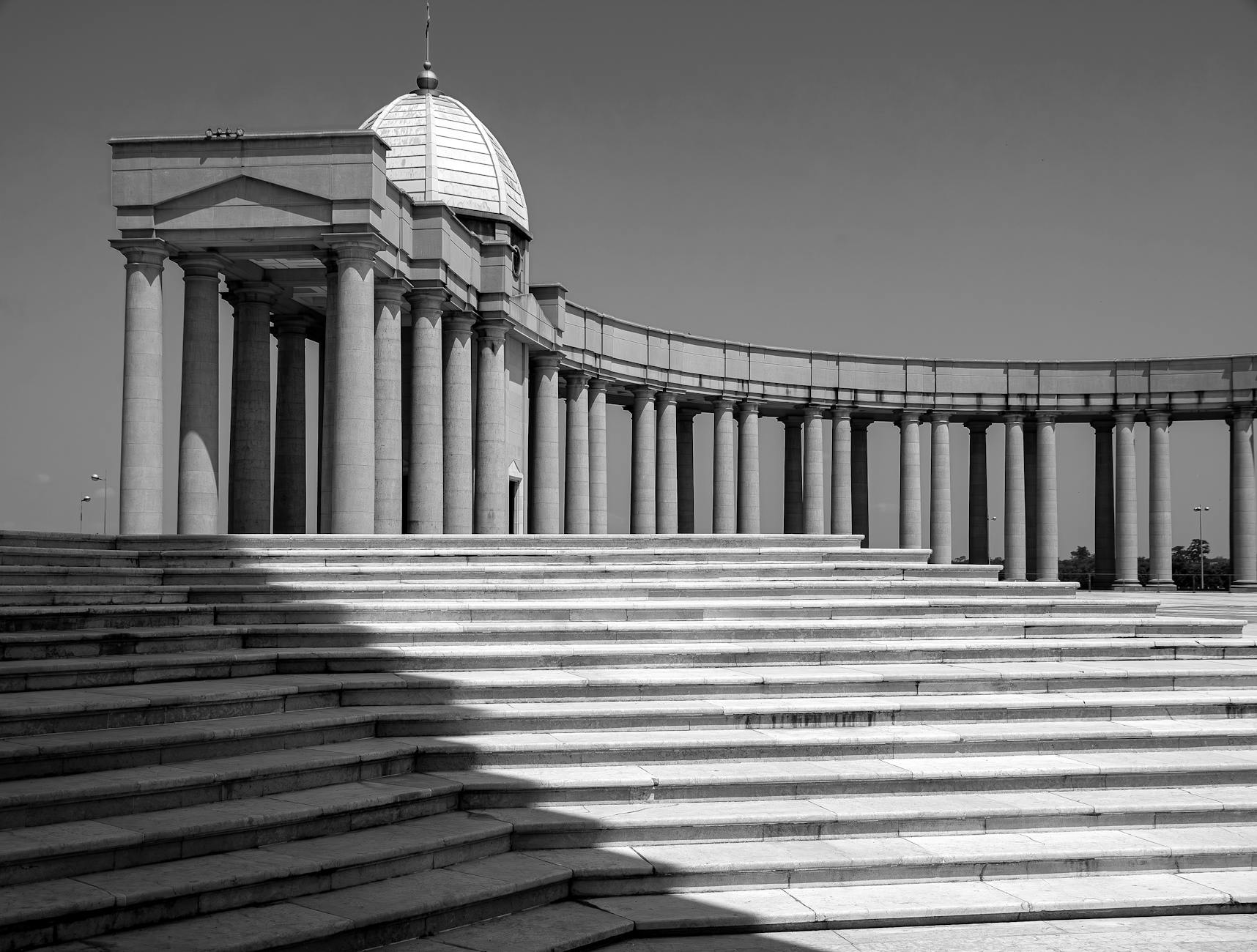 the basilica of our lady of peace yamoussoukro ivory coast