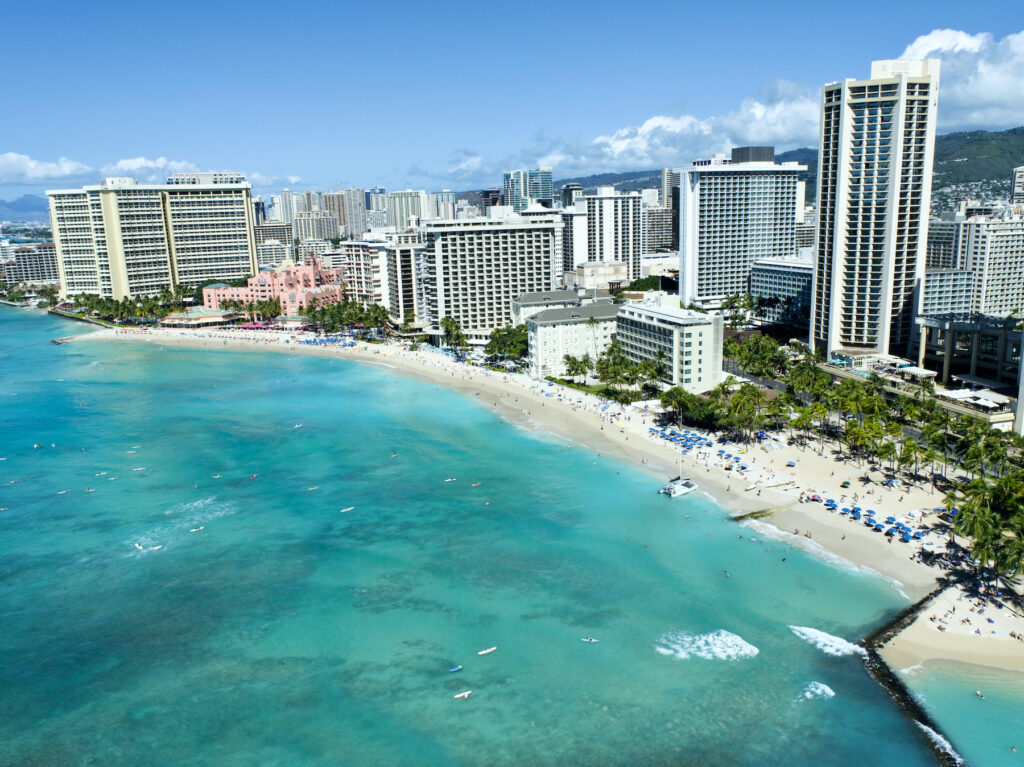 Waikiki Beach: Hawaii’s Iconic Shoreline
