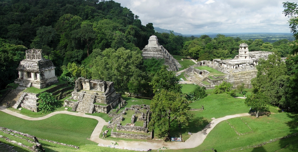 Palenque: The Western Edge of the Maya Empire